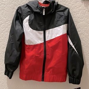 Nike kids. Boys windbreaker zip up. Size 5. NWT